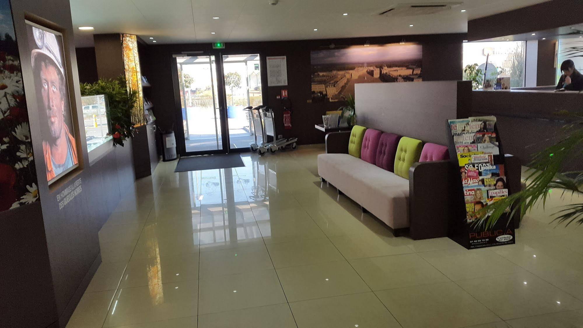 B&B Hotel Saint-Avold Nord Экстерьер фото